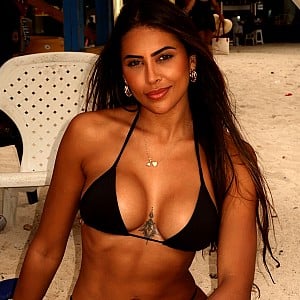 Aline Tavares