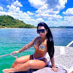 Aline Zamel