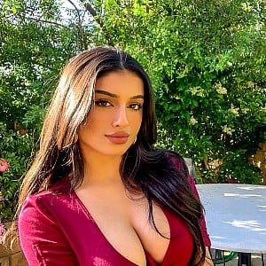Alishba Sheikh