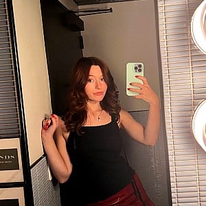 Alison Rouge