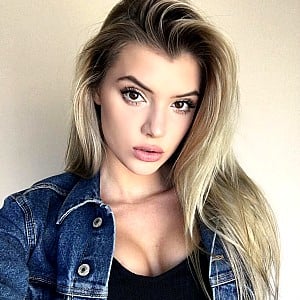 Alissa Violet