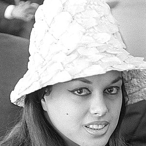 Aliza Gur