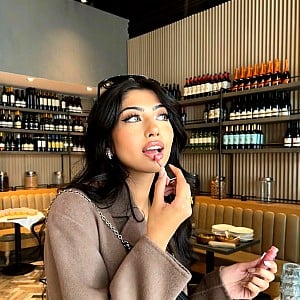 Aliza Shan