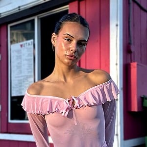 Allie Amour