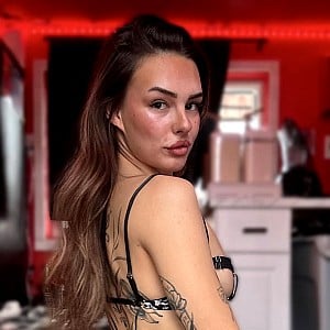 Allie Amour