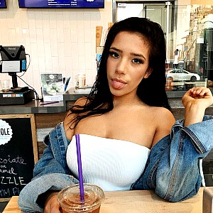 Allie Nelson