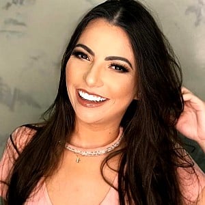 Alyne Lary