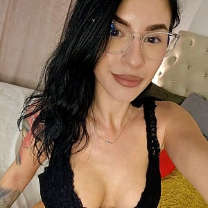 Alyona Queen