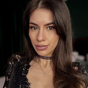 Alyona Queen