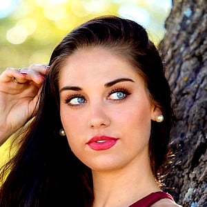 Alyssa Magnum