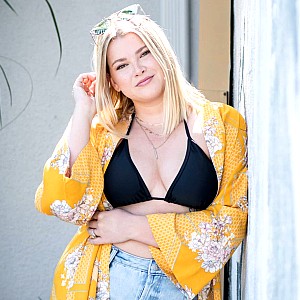 Amanda Allen (Model)