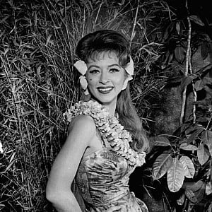 Amanda Blake (actress)