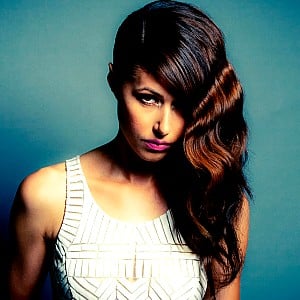 Amanda Crew
