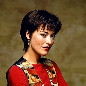 Amanda Donohoe