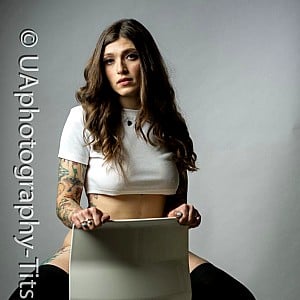 Amanda Marie Keshner