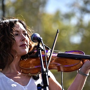 Amanda Shires