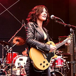 Amanda Shires