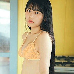 Amane Tsukiashi