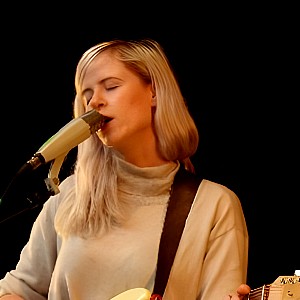 Amber Arcades