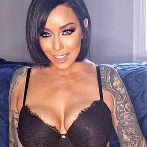 Amber Leigh (OnlyFans)