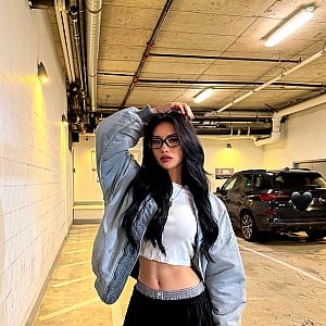 Amberly Zhou