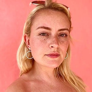 Amelia Dimoldenberg