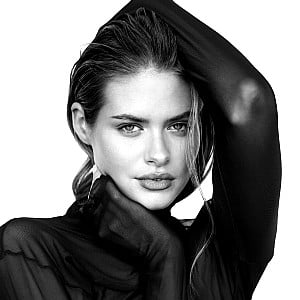 Amelia Ross