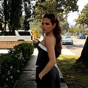 Amelie Anstett