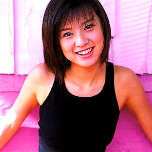 Ami Suzuki