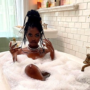 Amilna Estevao