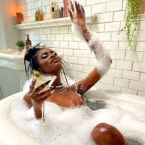 Amilna Estevao