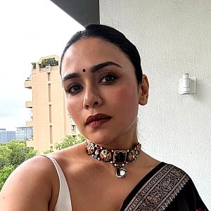 Amruta Khanvilkar