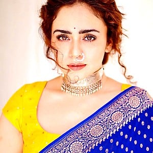 Amruta Khanvilkar
