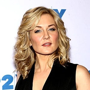 Amy Carlson