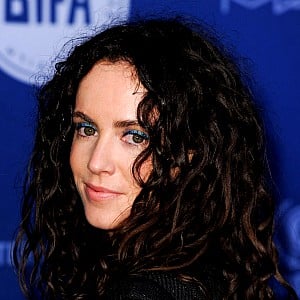 Amy Manson