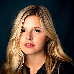 Ana Mulvoy-Ten