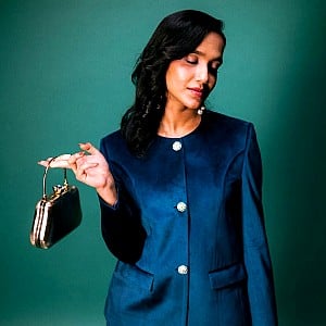 Anagha Ravi