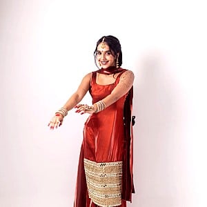 Anagha Ravi