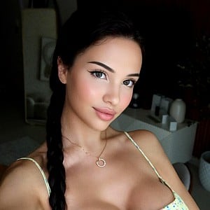 Anastasia Vi