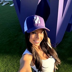 Anastassia Castillo