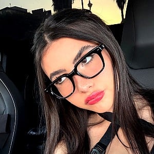 Andrea Botez