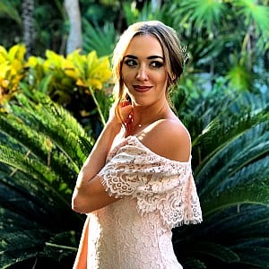 Andrea Bowen
