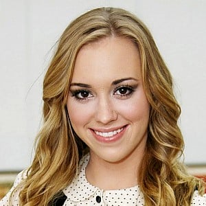 Andrea Bowen