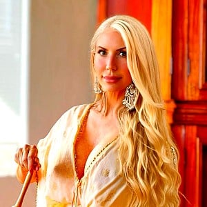 Andrea Leigh Cox