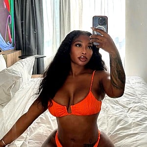 Andrea Nicole