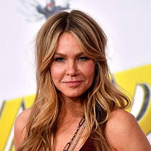Andrea Roth