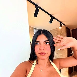 Andreina Lezama
