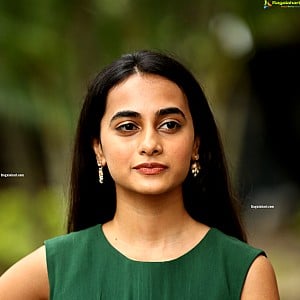 Aneesha Dama