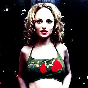Angela Bettis