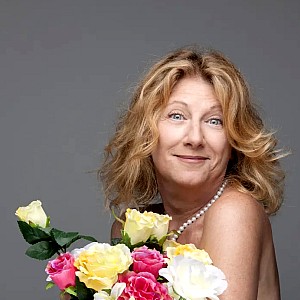 Angela Finocchiaro